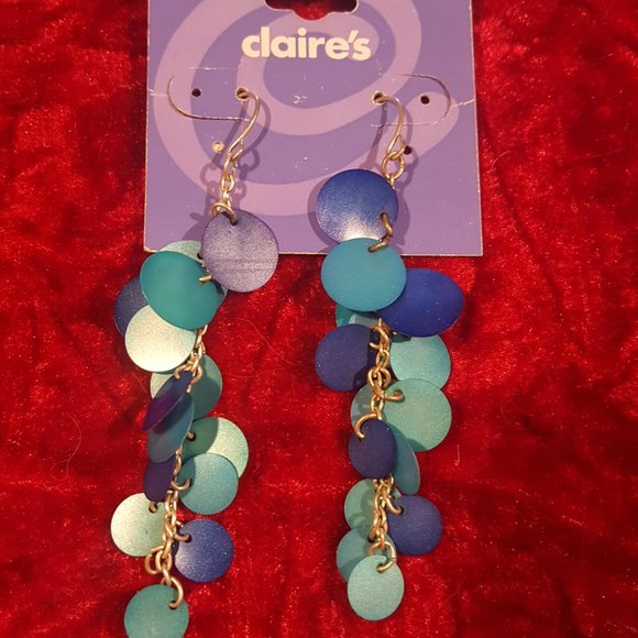 I have over 200 brand new earings - Picture 8 of 16